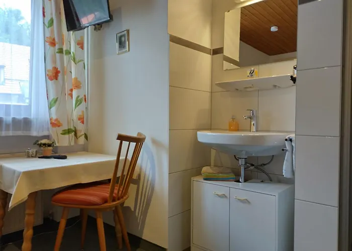 Gaestehaus Kiesmueller بيت ضيافة